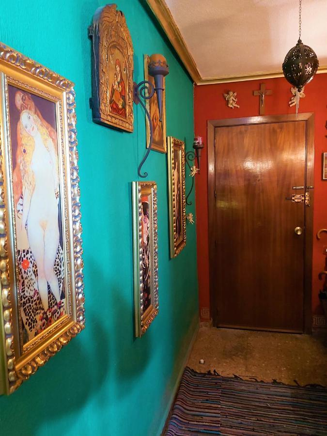 Alicante Room And Gayfriendly Exteriör bild